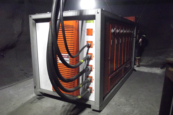 PDC750 Power Distribution Center by IMG Industries